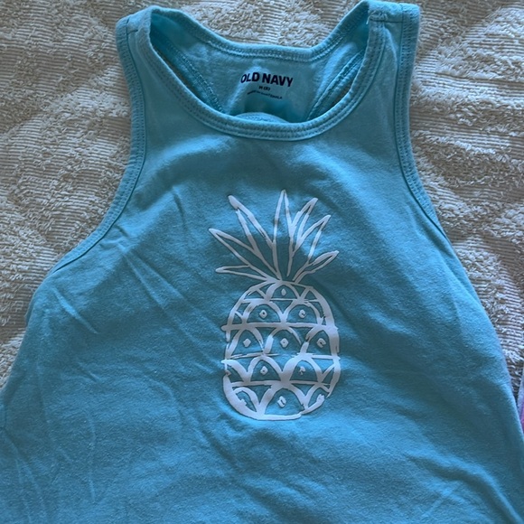 Old Navy | Tank Top Bundle - Picture 6 of 6